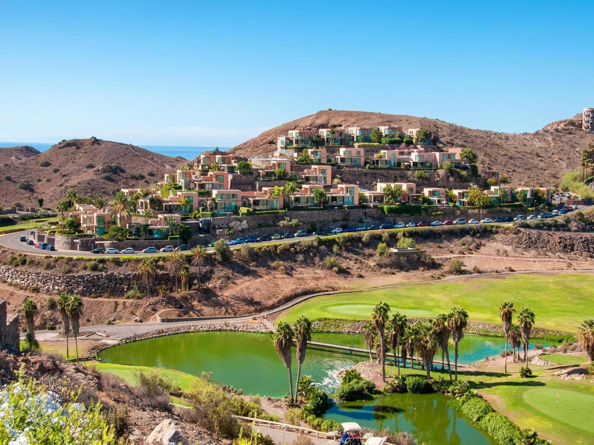 Par 4 1 Salobre Gran Canaria * Las Palmas / Gran Canaria